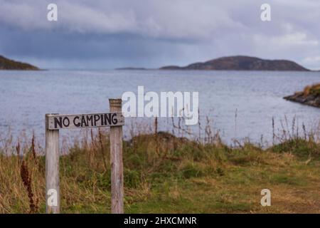 The area around Botnhamn, Gamvika and Husoy in the north-east of the island, sign 'No Camping'. Stock Photo