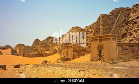 Historical ;pyramids of Meroe in the kabushiya، Kabushiya, Sudan Stock Photo