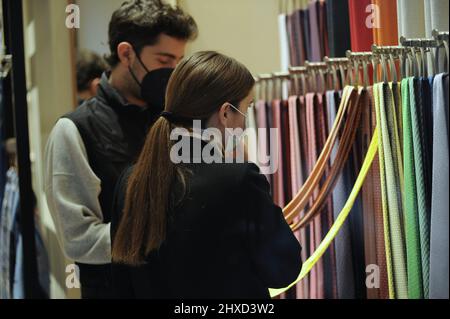 Milan, . 11th Mar, 2022. Milan, 11-03-2022 Tommaso Zorzi with a friend goes to the 'Hermes' boutique in via Montenapoleone to buy a tie to give as a gift. His friend who accompanies him helps him in his choice, then when they leave they walk home. Credit: Independent Photo Agency/Alamy Live News Stock Photo