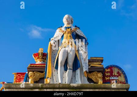 England, Dorset, Weymouth, Weymouth Esplanade, Statue of George The Third Stock Photo