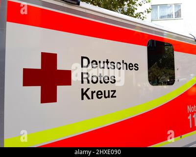 Ambulance Red Cross wagon deutsches rotes kreuz Stock Photo