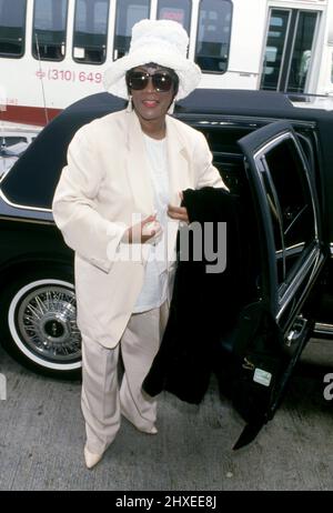 Patti LaBelle at LAX Airport May 1994 Credit: Ralph Dominguez ...