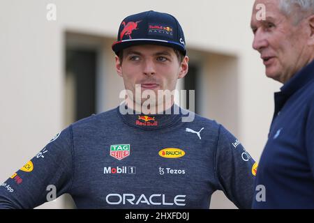 Sakhir, Bahrain. 12th Mar, 2022. Bahrain International Circuit, Sakhir, Bahrain on 12 March 2022 Max Verstappen 1 (NED), HONDA Red Bull Racing RB18 paddock during Day 3 FORMULA 1 ARAMCO PRE-SEASON TESTING 2022 Phil Duncan Credit: Every Second Media/Alamy Live News Stock Photo