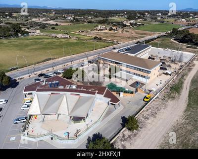 CEIP Colònia de Sant Jordi, Aerial view of the Childhood and Primary Education College, Ses Salines, Mallorca, Balearic Islands, Spain. Stock Photo