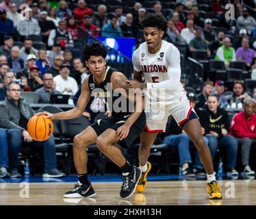 Colorado guard KJ Simpson (2) brings the ball downcourt against UCLA ...