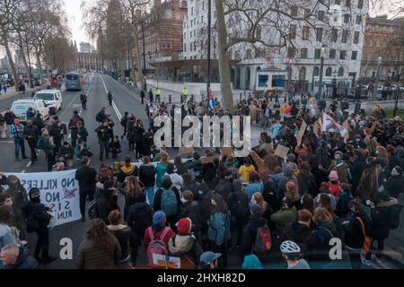 Sister Uncut came out in large with Marvina Newton & Patsy Stevenson to protest against the abusive Powers of the Police against women and the Clapham Stock Photo