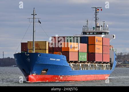 General Cargo Ship INDIANA JONES on charter to Hapag-Lloyd Stock Photo