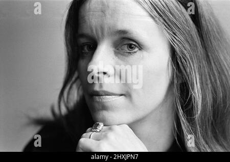 Lady Lucan, wife of missing Lord Lucan, pictured at her London home. 20th October 1977. Stock Photo