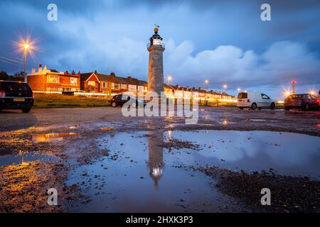 Night falls at Kingston Lighthouse in Shoreham-by-Sea, West Sussex, England. Stock Photo