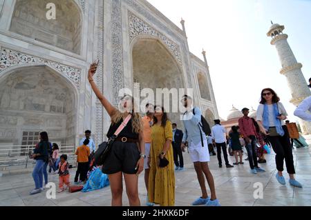 New Delhi, India. 13th Mar, 2022. Tourists and residents visit the Taj Mahal in Agra Uttar Pradesh, India on March 13, 2022. (Photo by Ravi Batra/Sipa USA) Credit: Sipa USA/Alamy Live News Stock Photo