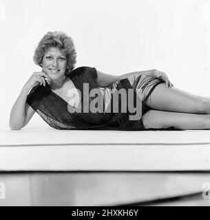 Lynda Bellingham, actress and model, studio pix, 9th July 1976 Stock