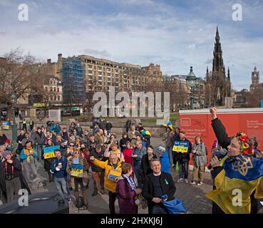 The Mound, Edinburgh, Scotland, UK. 13th March 2022. Protest and solidarity for Ukraine against the invasion from Russian miltary which began on 24th February 2022. Credit Archwhite/alamy live news Stock Photo
