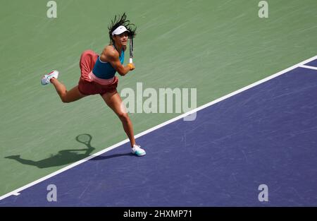 Indian Wells, California. March 13, 2022 Emma Raducanu of Great Britain serves against Petra Martic of Croatia during the 2022 BNP Paribas Open at Indian Wells Tennis Garden in Indian Wells, California. Mandatory Photo Credit: Charles Baus/CSM. Stock Photo