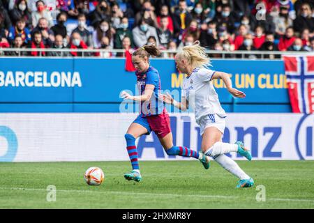 Barcelona, Spain. 13th Mar, 2022. Caroline Graham Hansen (L) of FC Barcelona and Sofie Svava (R) of Real Madrid in action during the Primera Iberdrola match between FC Barcelona Femeni and Real Madrid Femenino at Johan Cruyff Stadium. Final score; FC Barcelona Femeni 5:0 Real Madrid Femenino. Credit: SOPA Images Limited/Alamy Live News Stock Photo