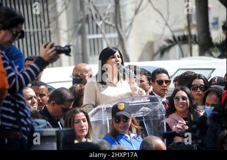 Tunis, Tunisia. 13th Mar, 2022. Tunis, Tunisia, 13 March 2022. Politician Abir Moussi gives a speech during a rally against President Kais Saied in Tunis. During the protest, supporters of the Free Constitutional party and its leader Abir Moussi denounced the Tunisian President for his seizure of power and for the economic crisis engulfing the country (Credit Image: © Hasan Mrad/IMAGESLIVE via ZUMA Press Wire) Stock Photo