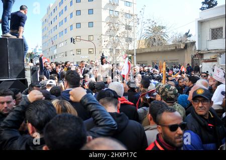 Tunis, Tunisia. 13th Mar, 2022. Tunis, Tunisia, 13 March 2022. Supporters of politician Abir Moussi and her Free Constitutional party protest against President Kais Saied during a rally in Tunis. Abir Moussi gave a speech during the protest denouncing the Tunisian President for his seizure of power and for failing to address the country's economic problems (Credit Image: © Hasan Mrad/IMAGESLIVE via ZUMA Press Wire) Stock Photo