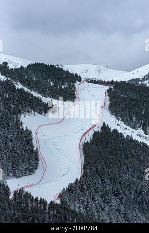 Avet ski slope in soldeu hi res stock photography and images Alamy