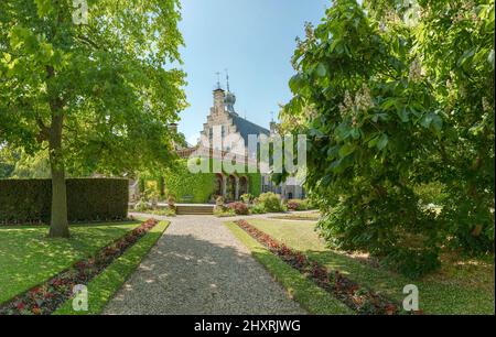 Castle called Poptaslot, the garden, Marsum,  Friesland, Netherlands *** Local Caption ***  castle, forest, wood, trees, summer, Stock Photo