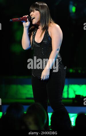 Kelly Clarkson 2012 tour stops at the Durham Performing Arts Center