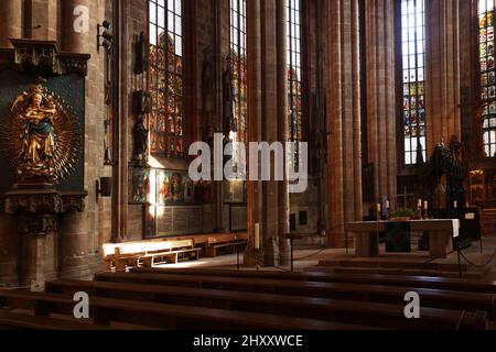 Kunst, Kirche, Gotik,  Nürnberg, gotische Sebalduskirche in der City,  in der Innenstadt oder Altstadt von Nuremberg oder Nuernberg, Franken, Bayern