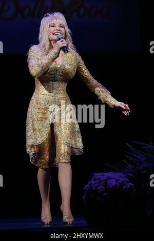 Dolly Parton at the 15th Annual Golden Ticket Awards Stock Photo