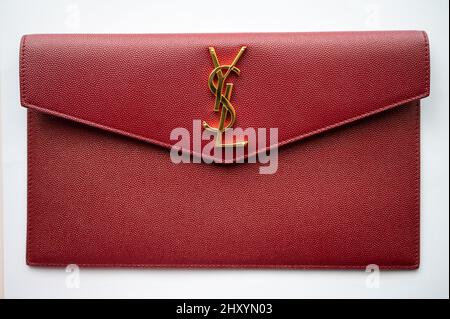 Ysl 2024 hand clutch