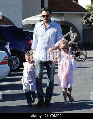 Ben Affleck and his daughters Violet and Seraphina go to the Farmers Market in Santa Monica, California. Stock Photo