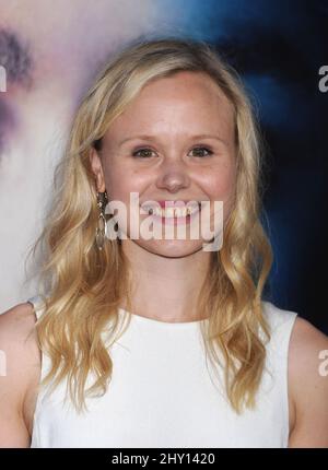 Alison Pill attending the season 3 premiere of the show "Game Of