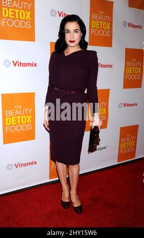 Dita Von Teese attending Kimberly Snyder's 'The Beauty Detox Foods' Book Launch held at Smashbox Studios in Los Angeles, USA. Stock Photo