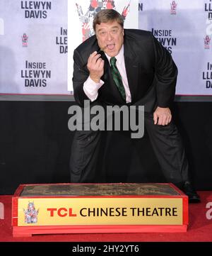 John Goodman during the John Goodman handprint and footprint ceremony held at the TCL Chinese Theatre in Los Angeles, USA. Stock Photo