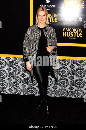 Kelly Rutherford attending the 