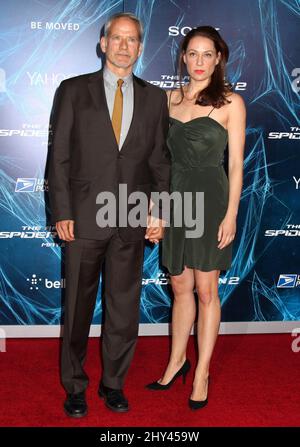 Kathleen McElfresh and Campbell Scott attending the Opening Night