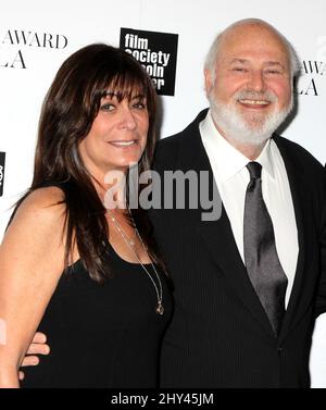 Rob reiner and michele singer hi res stock photography and images