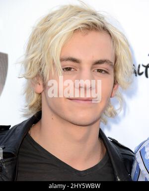ross-lynch-of-r5-attending-tj-