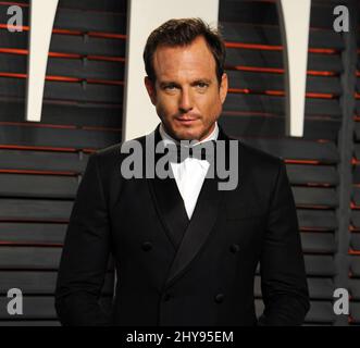 Will Arnett arrives at the Vanity Fair Oscar Party in Beverly Hills