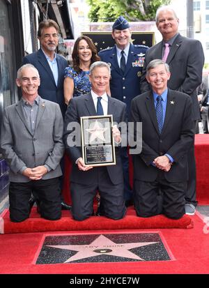 Joe Mantegna, Gary Sinise LeRon Gubler, Patricia Heaton and Air attending Gary Sinise's Hollywood star unveiling ceremony in Los Angeles Stock Photo