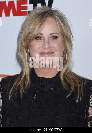 Kelly Stone arriving for Lupus LA's 2017 Orange Ball: Rocket To A Cure