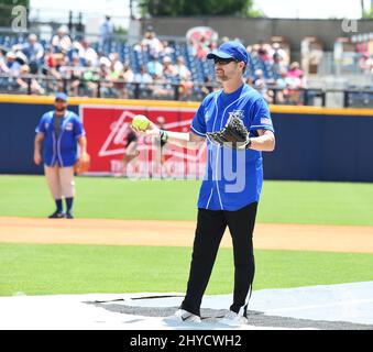 Craig Morgan The Annual City of Hope Celebrity Softball Challenge at
