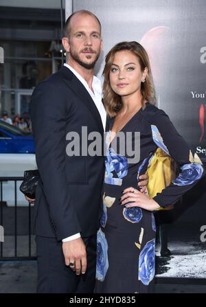 ハッピーエンド アレクサンダー・スカルスガルド Happy End Gustaf Skarsgard ハッピーエンド アレクサンダー・スカルスガルド Happy End
