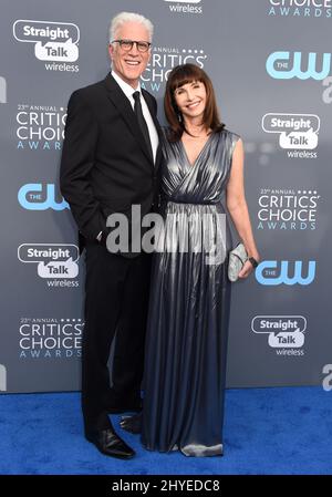Ted Danson and Mary Steenburgen Stock Photo - Alamy