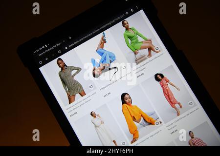 Fashion retailer Asos seen on a Samsung Galaxy tablet Stock Photo