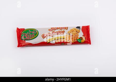 Zain Spaghetti 400 gm on isolated background Stock Photo
