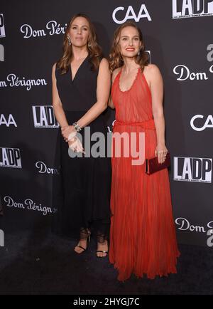 Jennifer Garner and Natalie Portman arriving to the LA Dance Project Gala 2018 at Hauser & Wirth on June 19, 2018 in Los Angeles Stock Photo