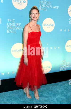Stephanie March arrives at the 14th Annual UNICEF Snowflake Ball held