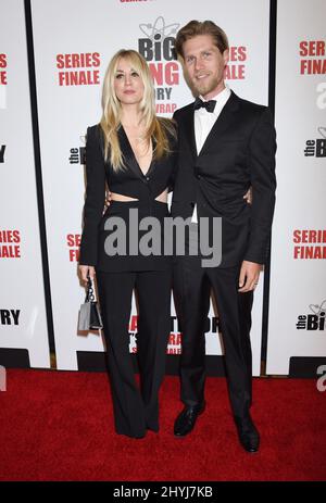 Kaley Cuoco and Karl Cook attending the Big Bang Theory Series Finale ...