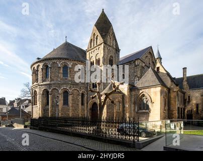 Maastricht, Liebfrauenbasilika, Basiliek van Onze-Lieve-Vrouw-Tenhemelopneming, Chor von Nordosten Stock Photo