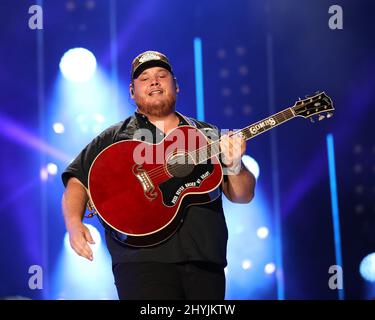 Luke Combs performing during Day Three of the 2019 CMA Fest in Nashville Stock Photo