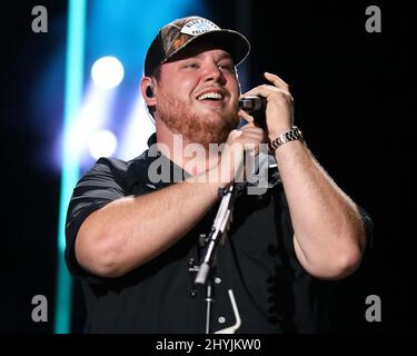 Luke Combs performing during Day Three of the 2019 CMA Fest in Nashville Stock Photo