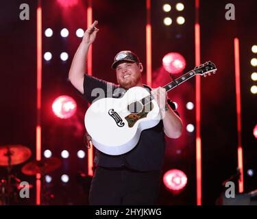 Luke Combs performing during Day Three of the 2019 CMA Fest in Nashville Stock Photo