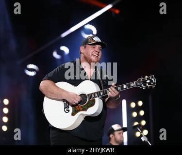 Luke Combs performing during Day Three of the 2019 CMA Fest in Nashville Stock Photo